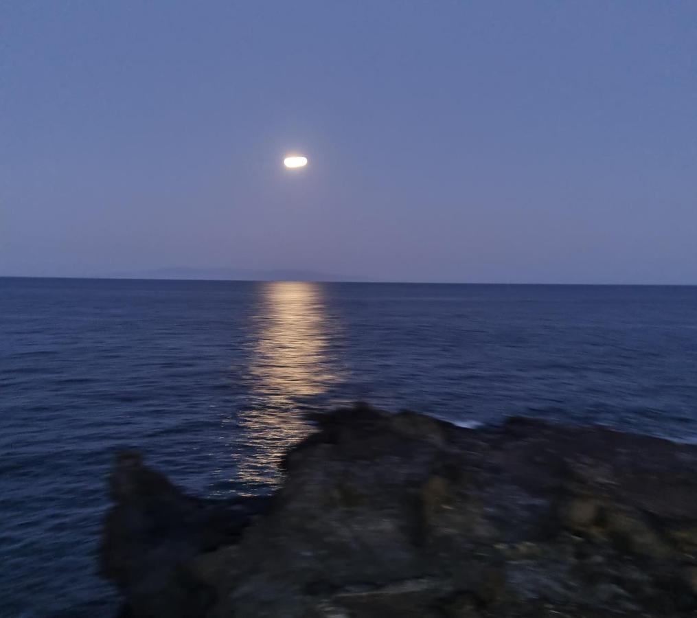 Romantic Atlantic Apartment กวีมาร์ ภายนอก รูปภาพ